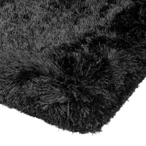 Heavy weight shaggy rug in a strong black